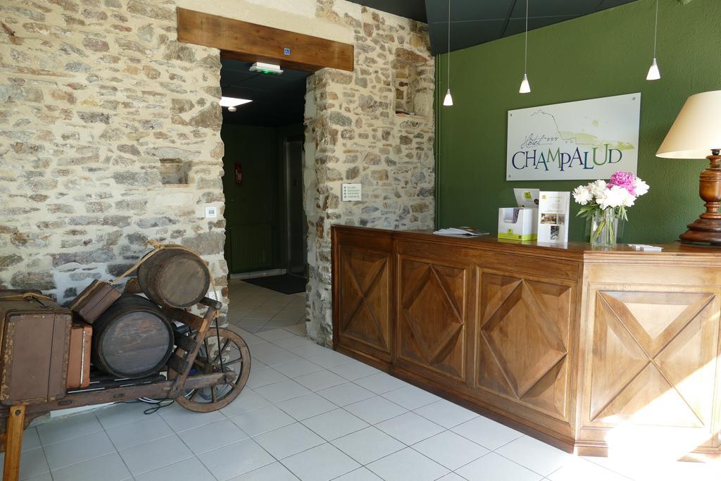 Logis Hotels Le Champalud Restaurant La Citadelle Oree-d'Anjou Exteriér fotografie